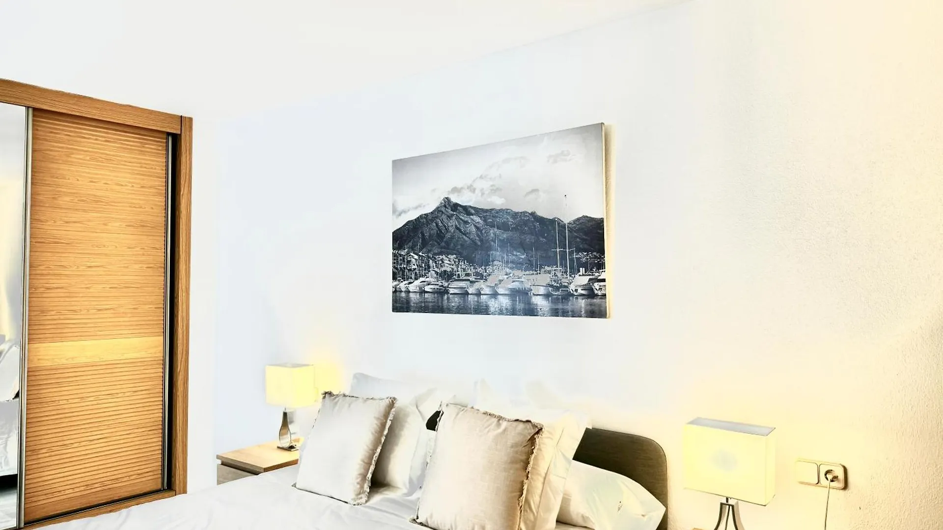 Lägenhet City Center Studio By Eaw Homes Marbella Spanien